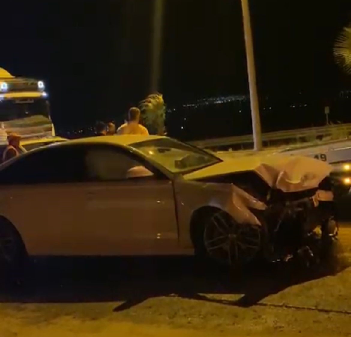 Trafik Kazası Meydana Geldi 2 Yaralı (1)