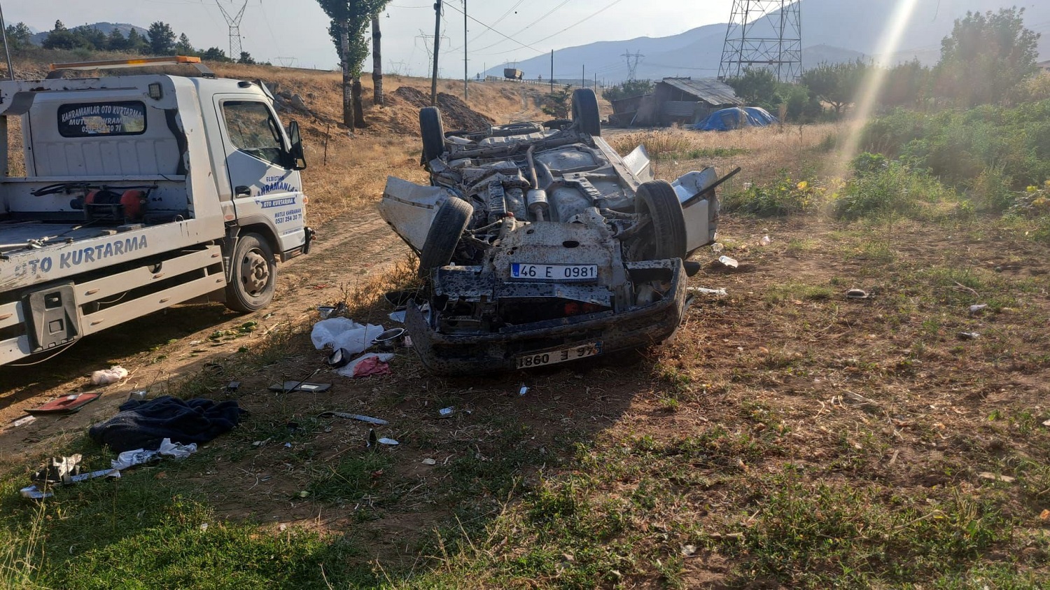 Trafik Kazasında Sürücü Öldü, Eşi Ağır Yaralandı (1)
