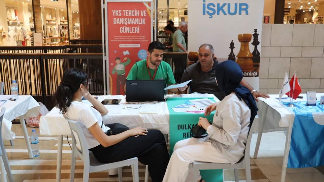 Yks Tercih Süreci Başladı Öğrencilere Rehberlik Desteği Sürüyor