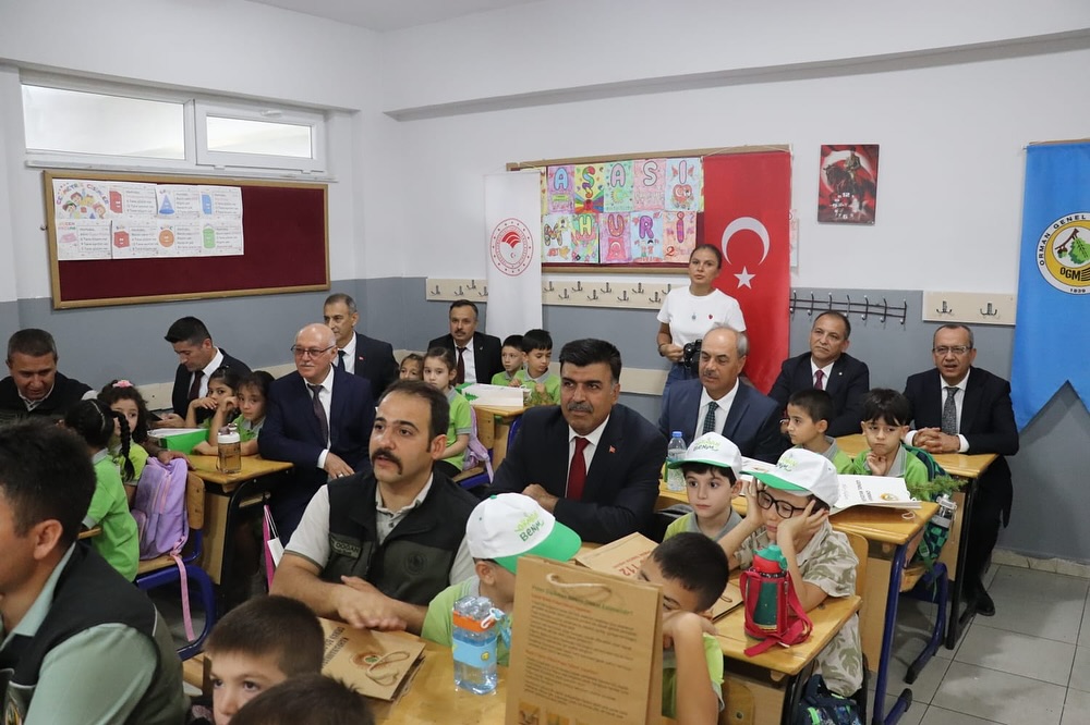 2025 2026 Eğitim Öğretim Yılı Yıldırım Beyazıt İlkokulu’nda Törenle Başladı (1)