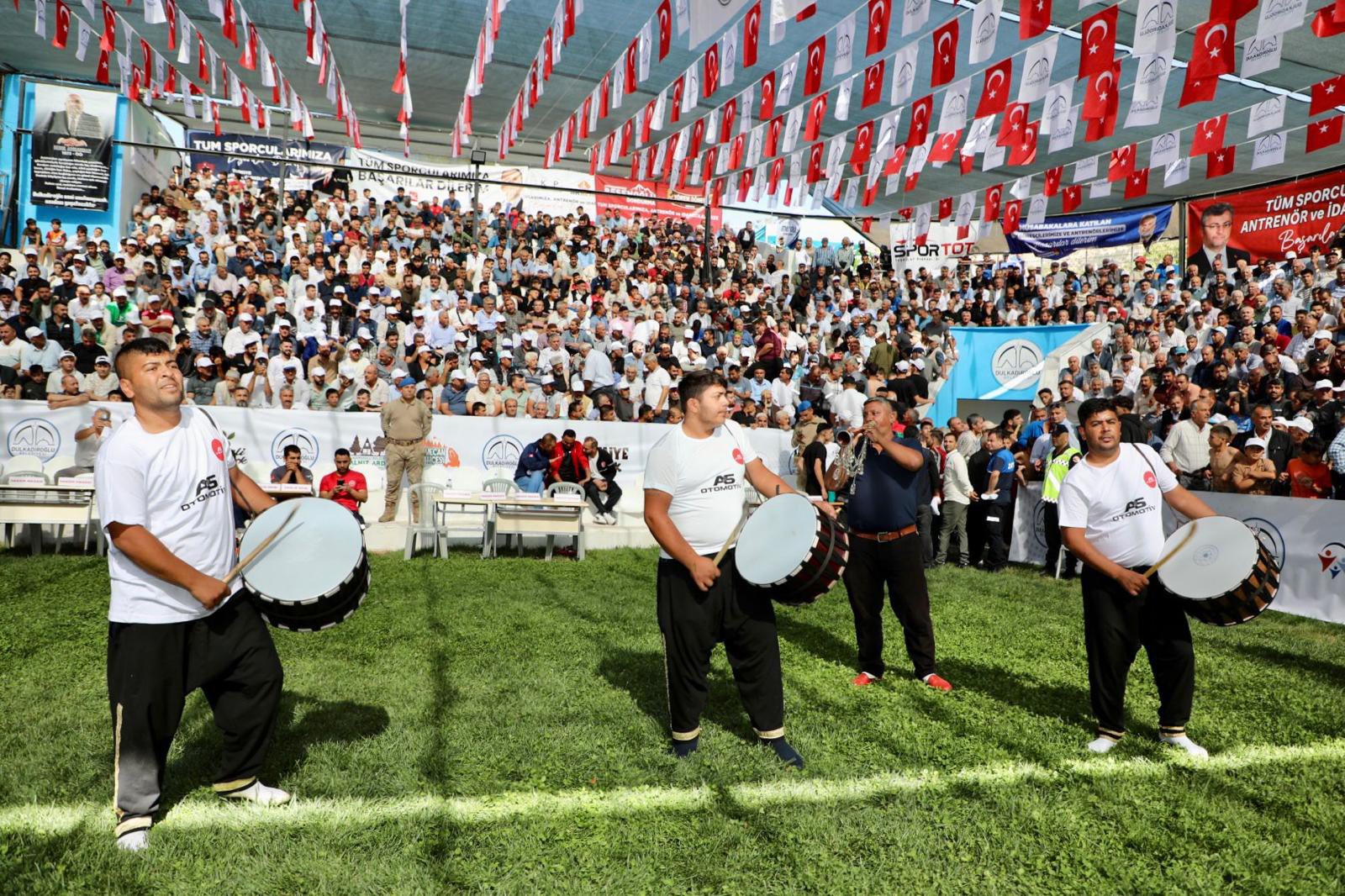 29. Geleneksel Bertiz Boyalı Şalvar Güreşleri Coşkulu Geçti3