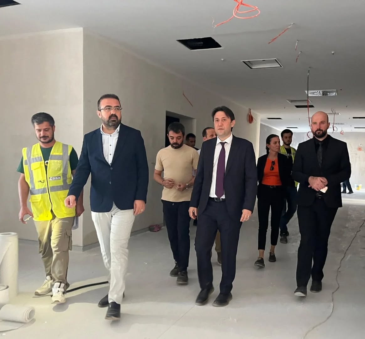 600 Yataklı Devlet Hastanesi İnşaatında İncelemeler Yapıldı2