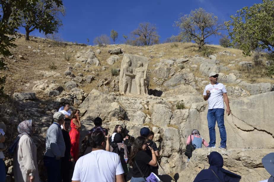 Afşin Kültür Sanat Derneği’nden Adıyaman Kültür Gezisi9