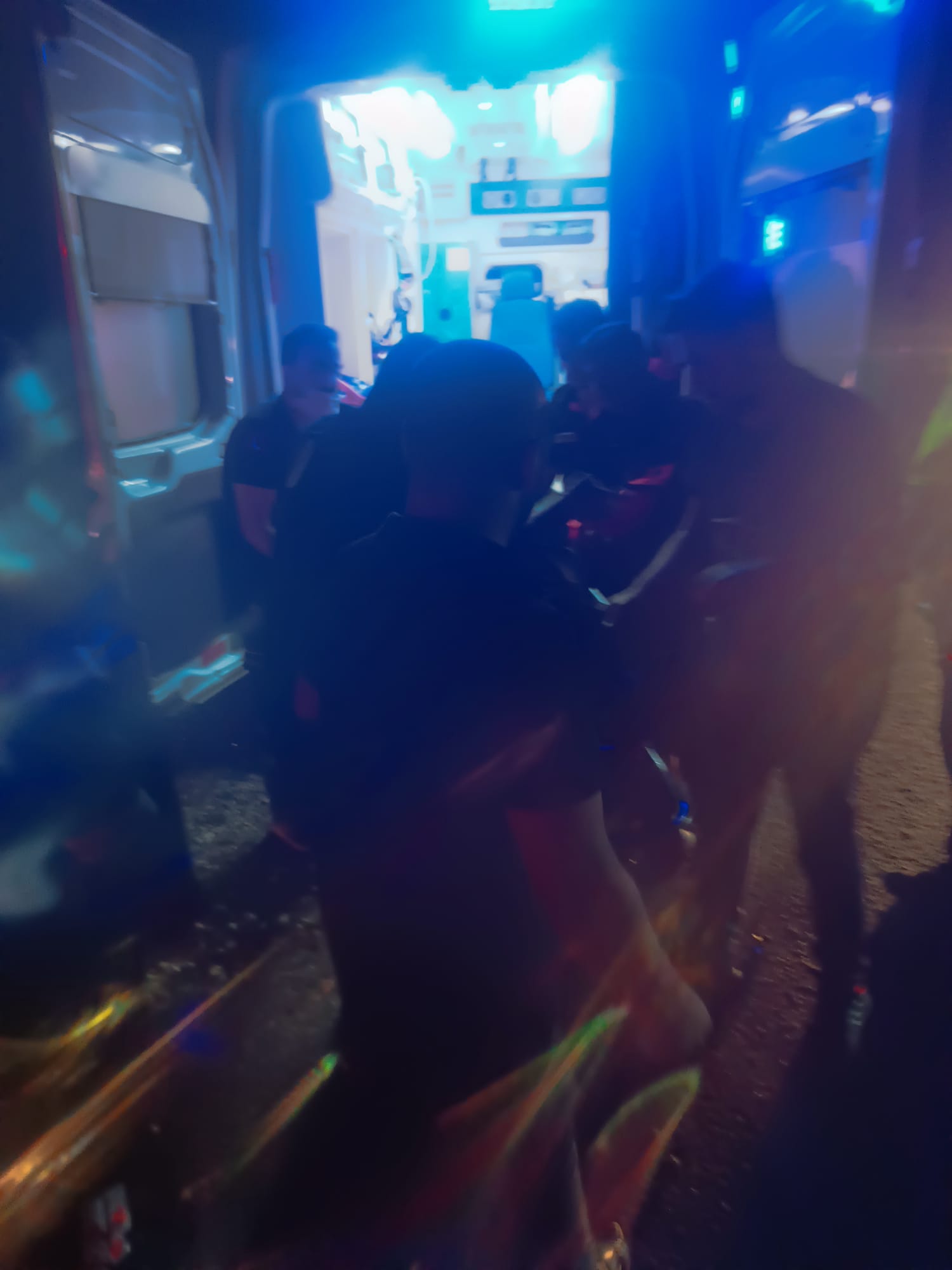 Afşin’de 2 Yaralı Araçtan İtfaiye Ekiplerince Kurtarıldı1