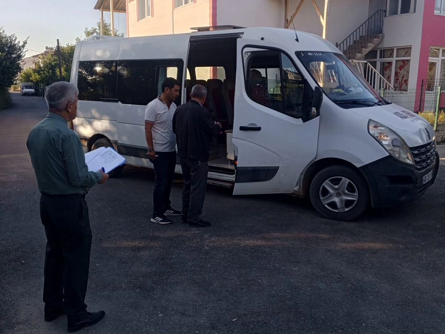 Afşin’de Okul Servis Araçlarına Trafik Denetimi Yapıldı5