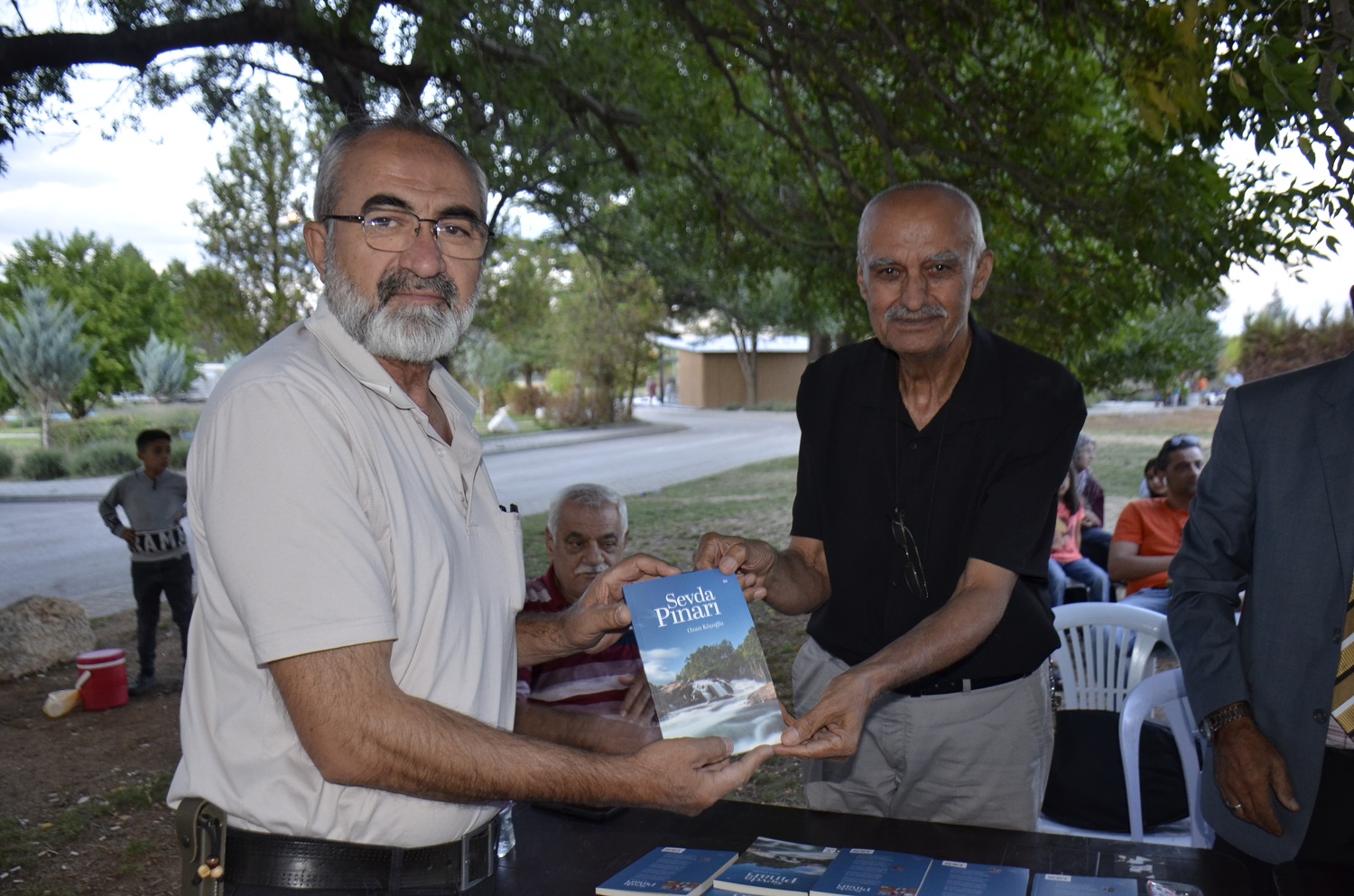 Afşin’de “Sevda Pınarı” Şiir Kitabı Tanıtıldı (14)