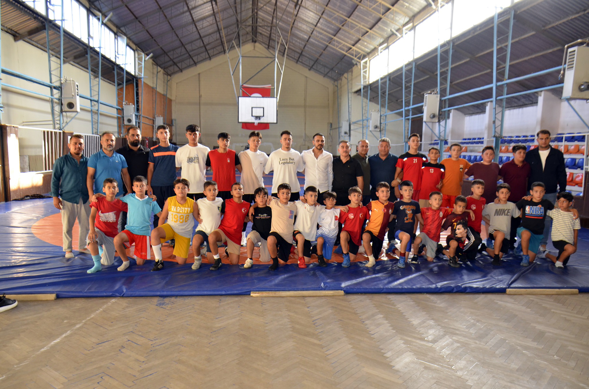 Afşinli İş Adamı İkbal Kıraç’tan Spora Destek (4)