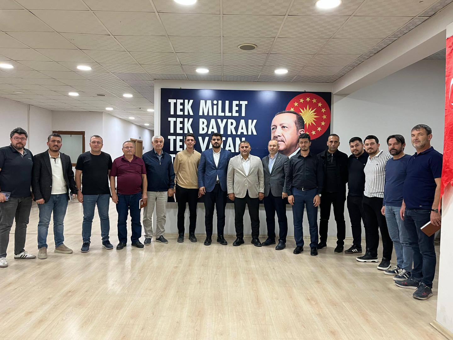 Ak Parti Afşin İlçe Yönetiminden Toplantı