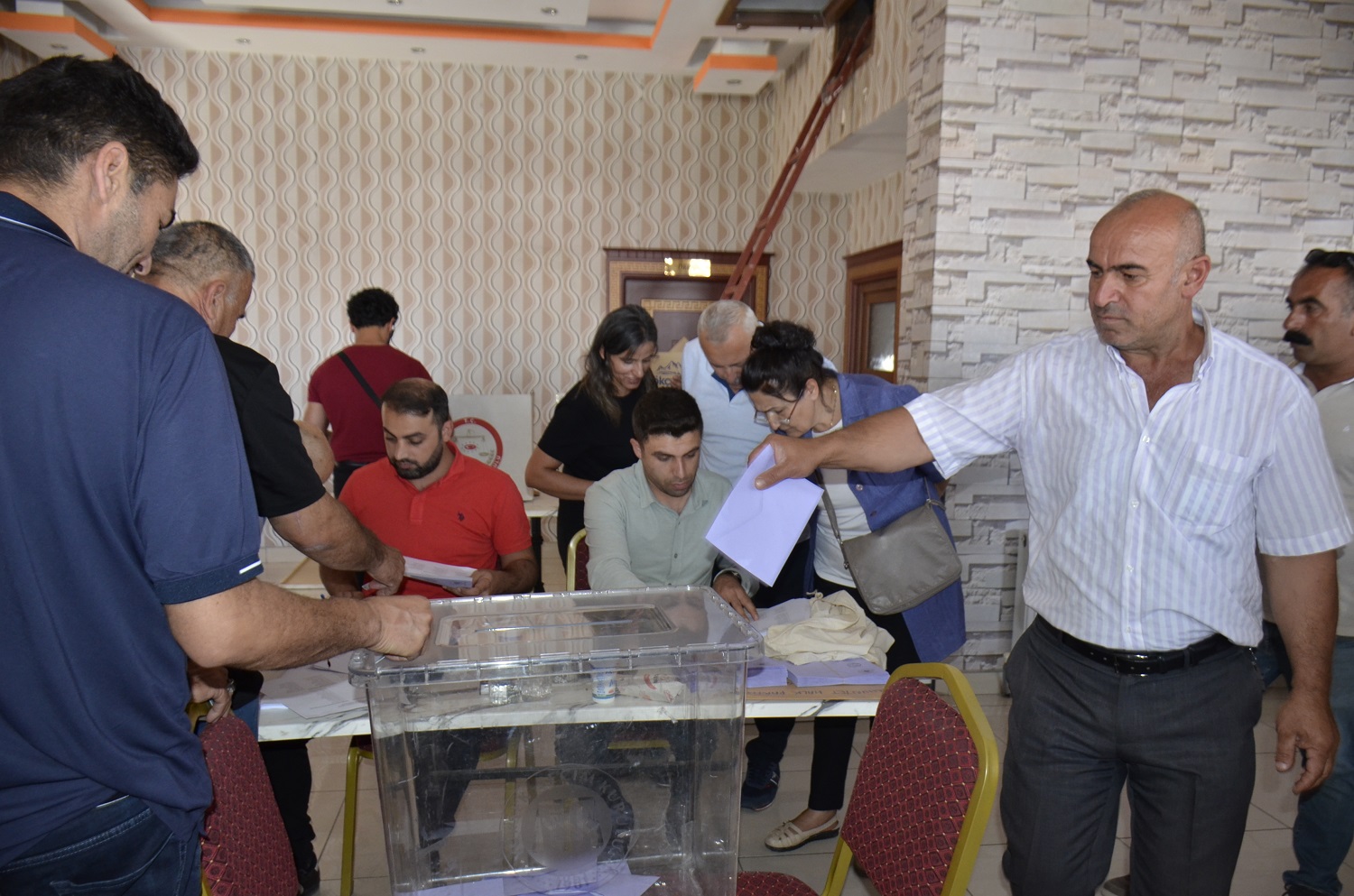 Chp Afşin İlçe Başkanı İsmail Kalender Güven Tazeledi (13)