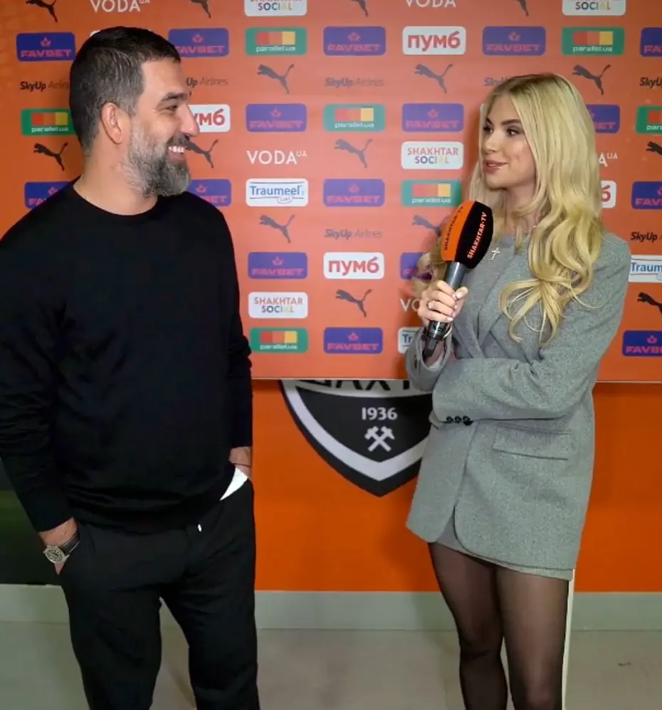Daria Savina'dan Arda Turan'a Beklenmedik Hamle İkilinin Röportajı Yine Gündem Oldu4