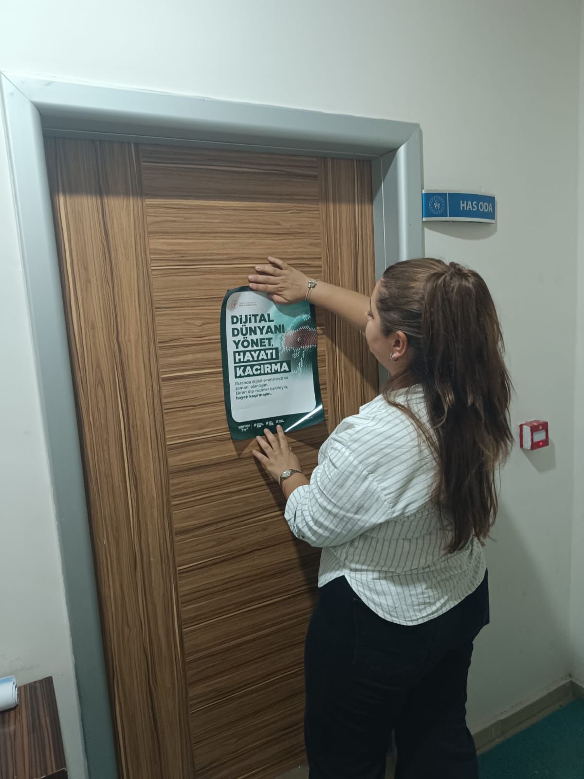 “Dijital Dünyanı Yönet, Hayatı Kaçırma” Temasıyla Afşin’de “Ekransız 1 Saat” Etkinliği Düzenlendi