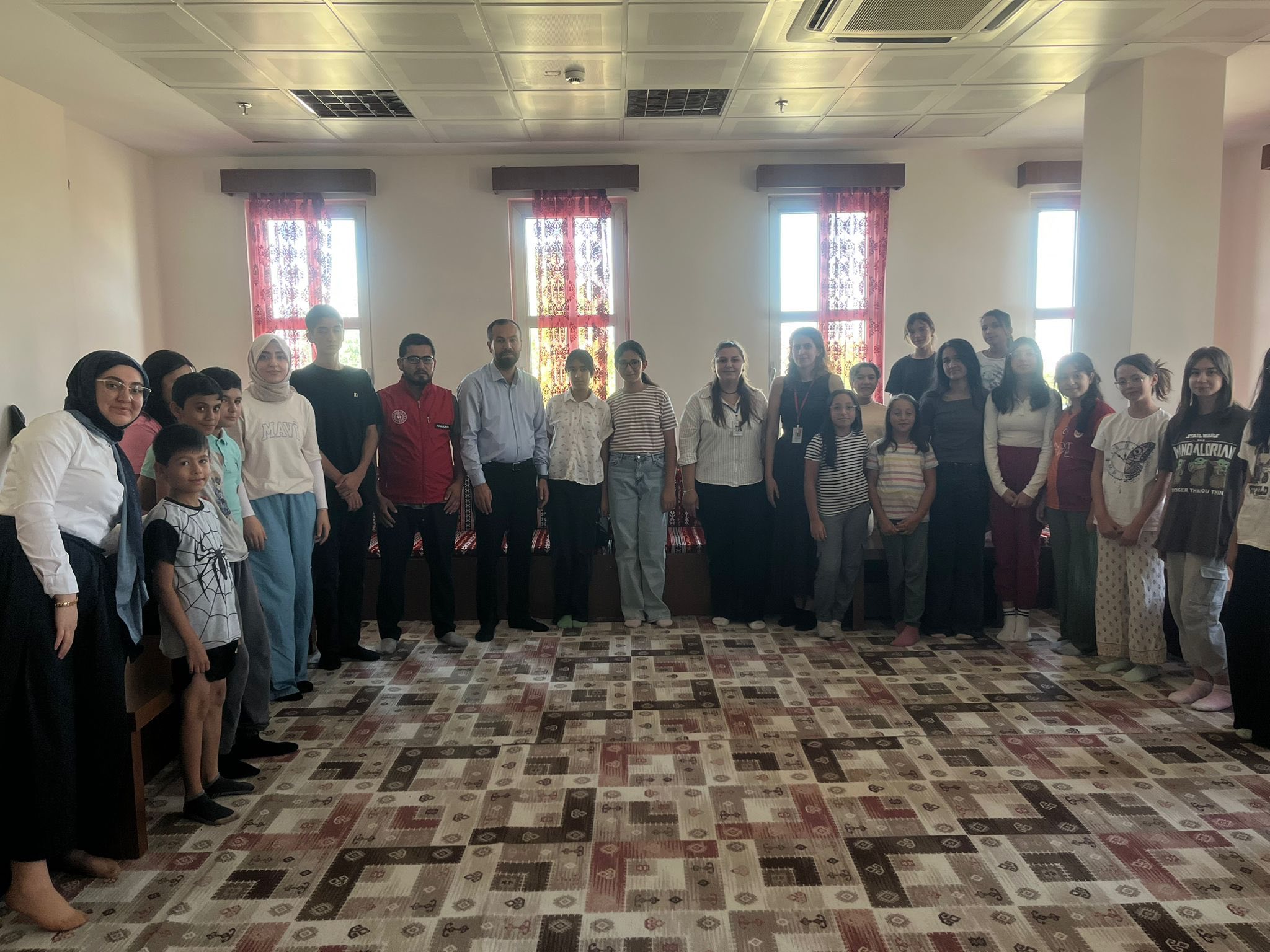 “Dijital Dünyanı Yönet, Hayatı Kaçırma” Temasıyla Afşin’de “Ekransız 1 Saat” Etkinliği Düzenlendi2