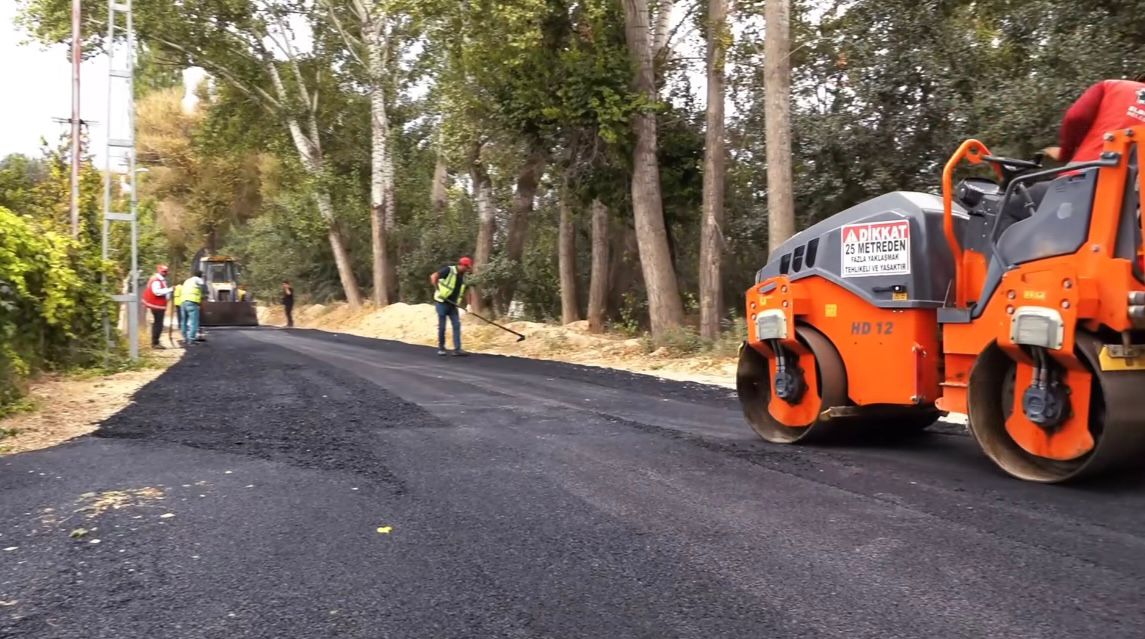 Elbistan Belediyesi'nden Tepebaşı Mahallesi'nde Asfalt Çalışması (3)