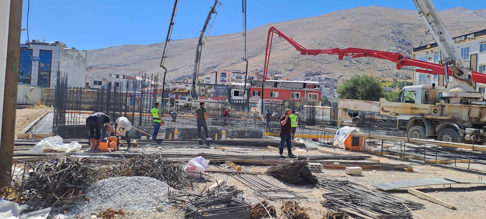 Elbistan’da Hacı Hasan Camiinin Temeli Dualarla Atıldı2