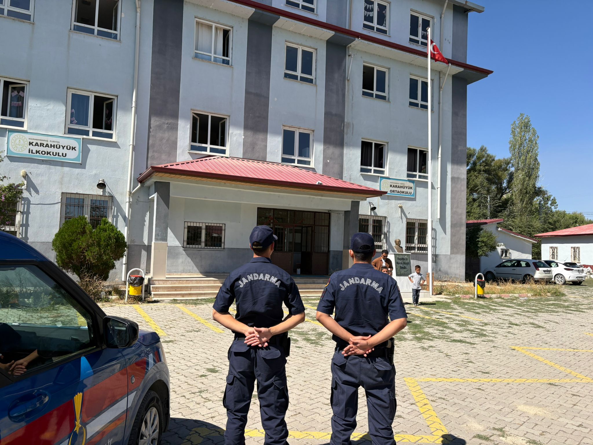 Elbistan’da Okul Çevrelerinde Güvenlik Denetimleri Sürüyor4