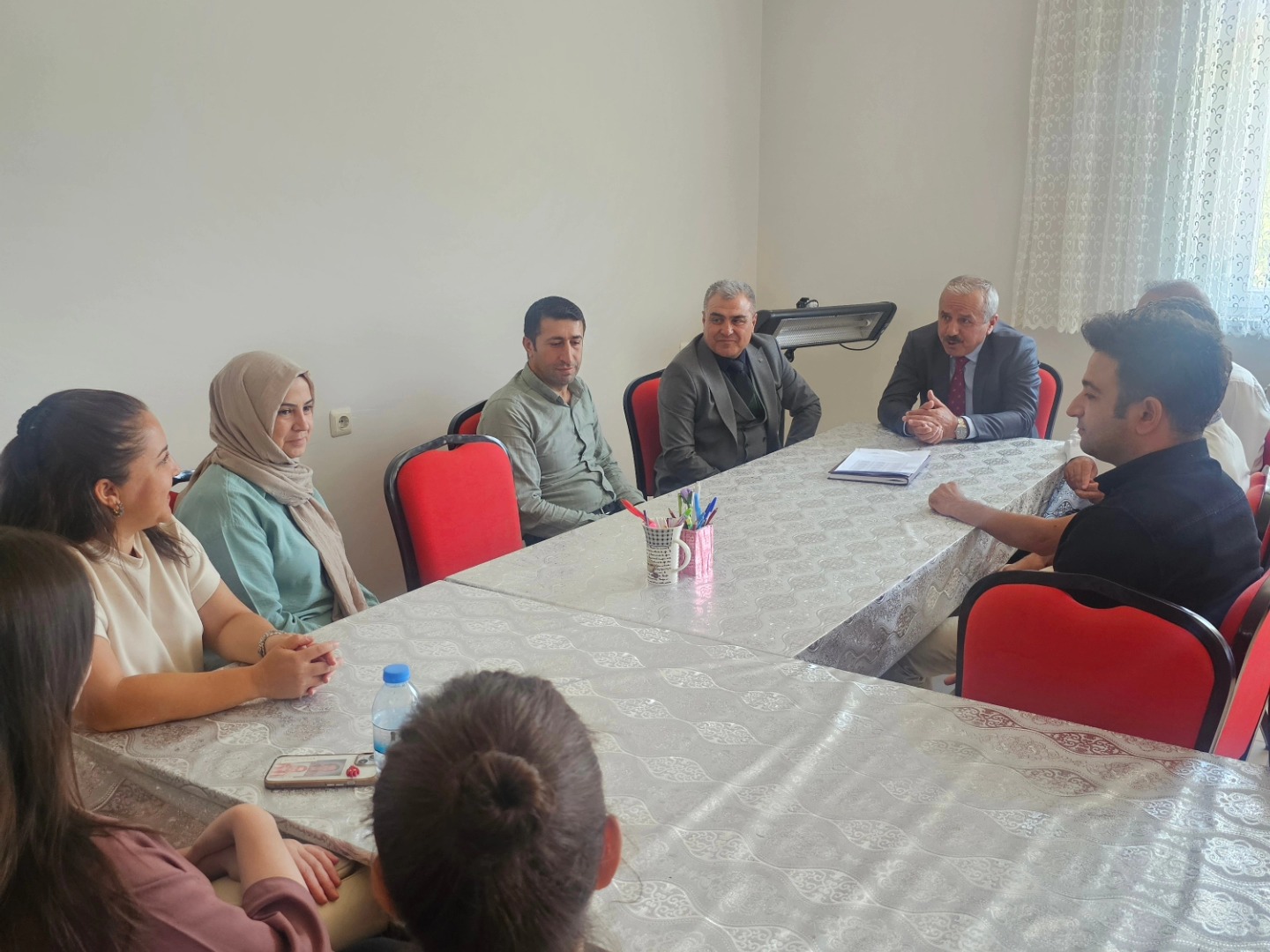 Gezer’den Akbayır Şehit Yusuf Kaya İlkokulu Ve Ortaokuluna Ziyaret2