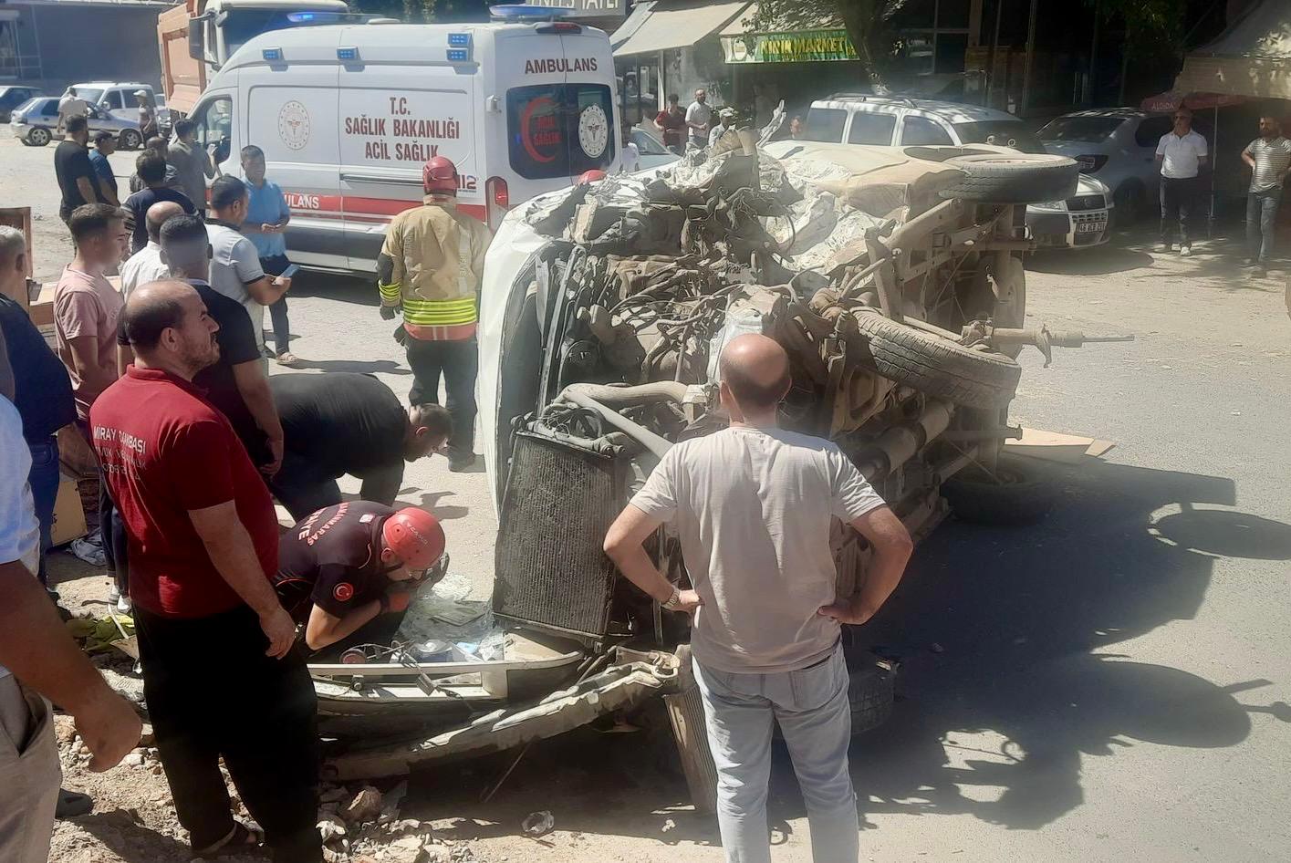 Hafif Ticari Açar Kaza 1 Yaralı (1)