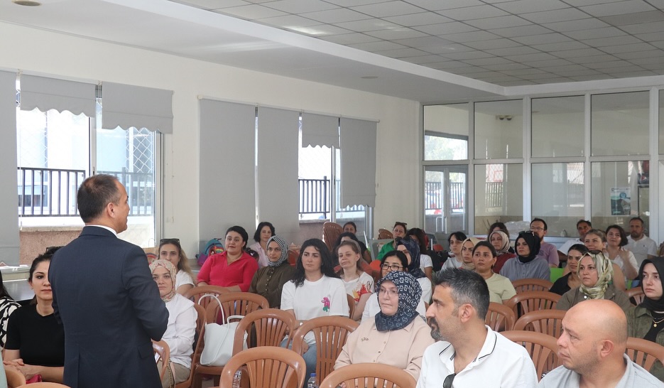 İl Millî Eğitim Müdürü Baydur'dan Türkiye Yüzyılı Maarif Modeli Kurslarına Ziyaret3