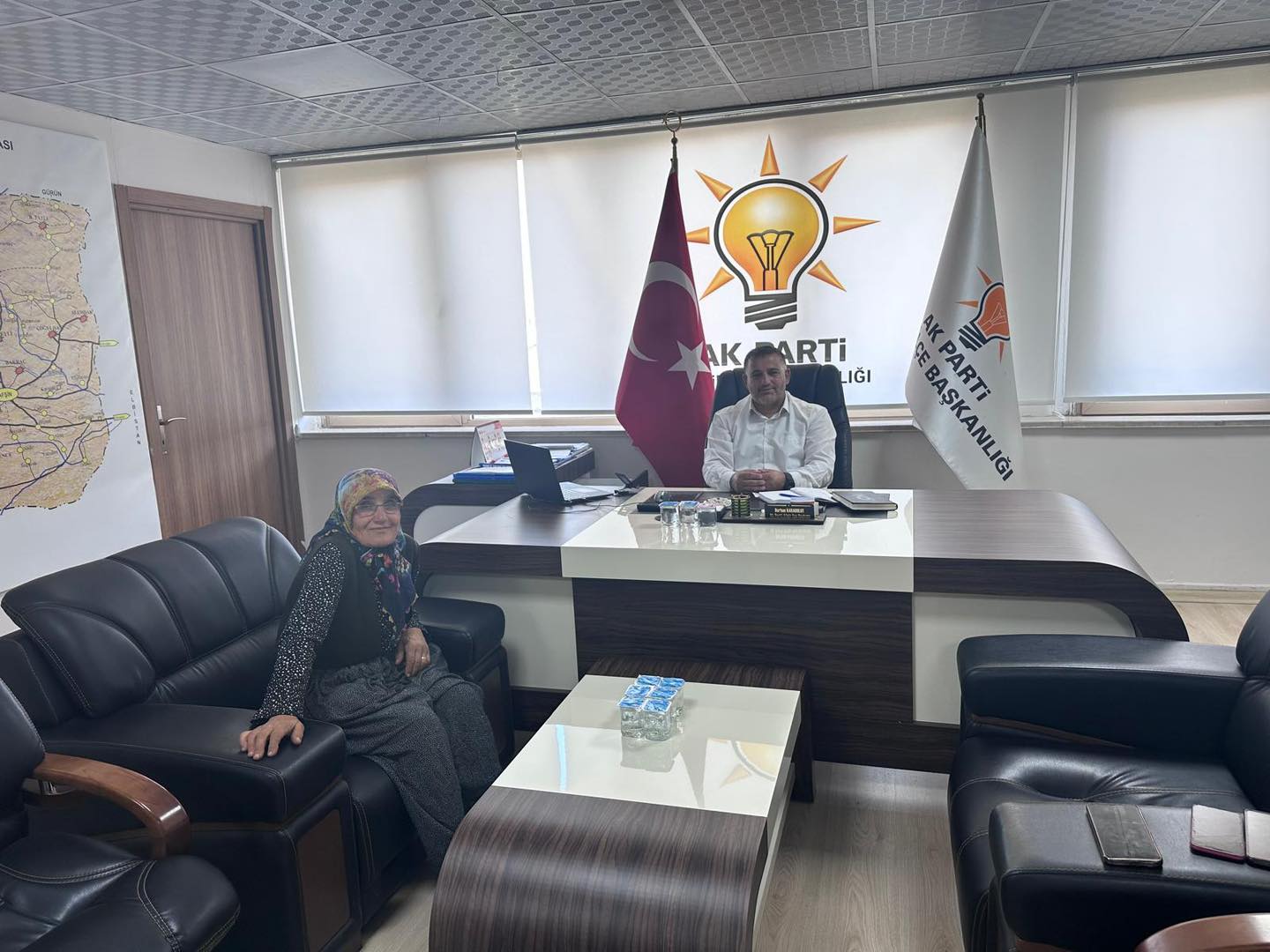 İlçe Başkanı Burhan Karabulut’a Ziyaretler1