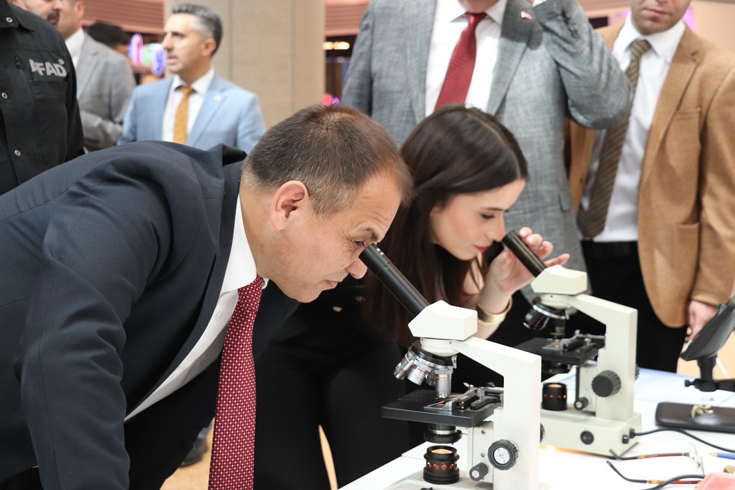 “Kahraman Şehir Bilimle Şenleniyor” Tübi̇tak 4007 Bilim Şenliği Başladı!4