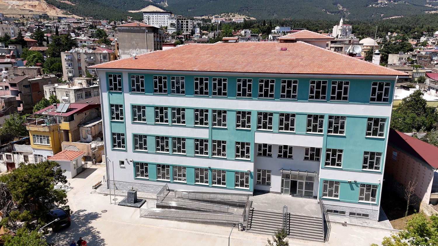 Kahramanmaraş'ta Deprem Sonrası Yapılan Okul Sayısı 61'E Ulaştı (5)