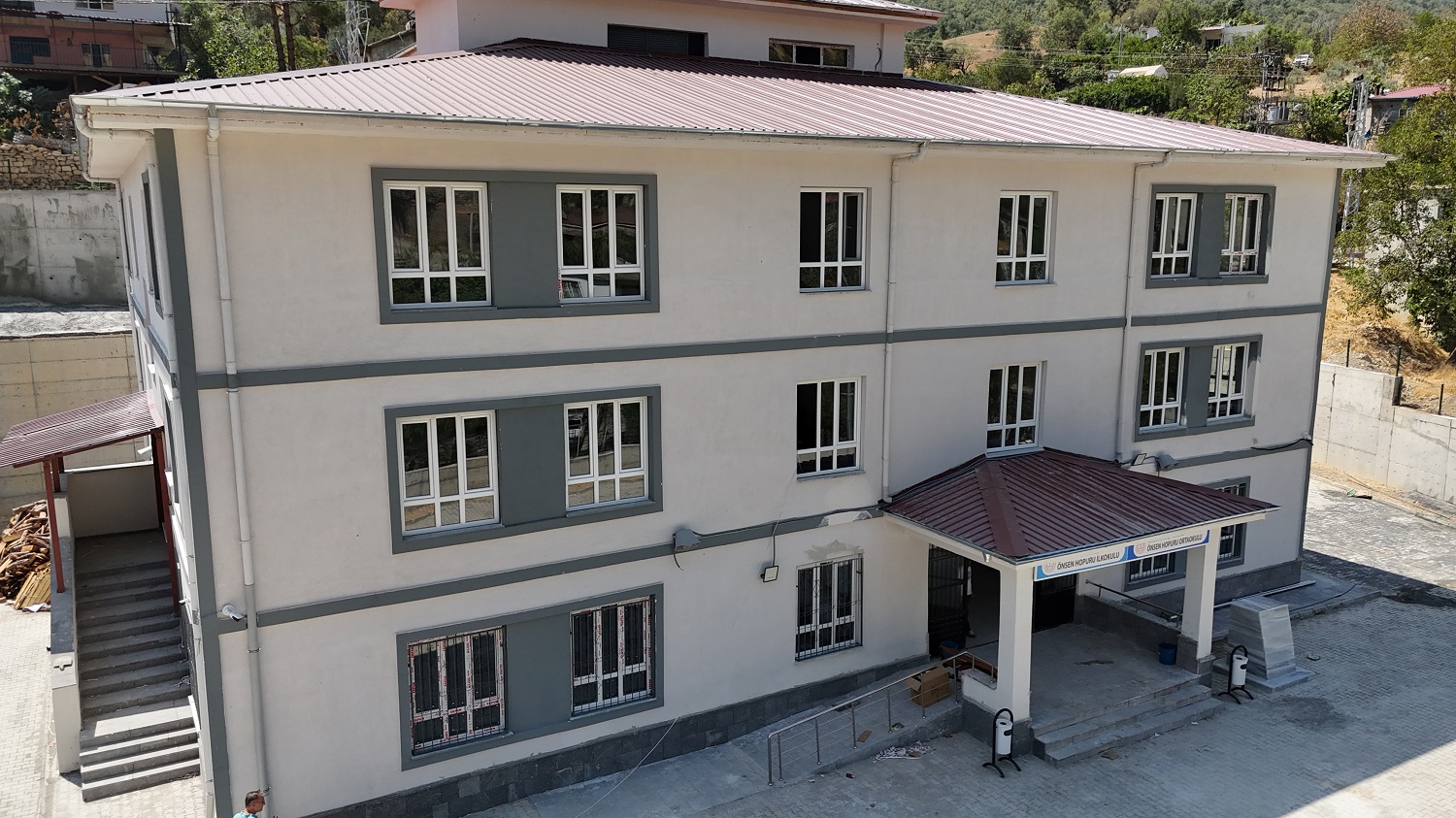 Kahramanmaraş'ta Deprem Sonrası Yapılan Okul Sayısı 61'E Ulaştı (7)