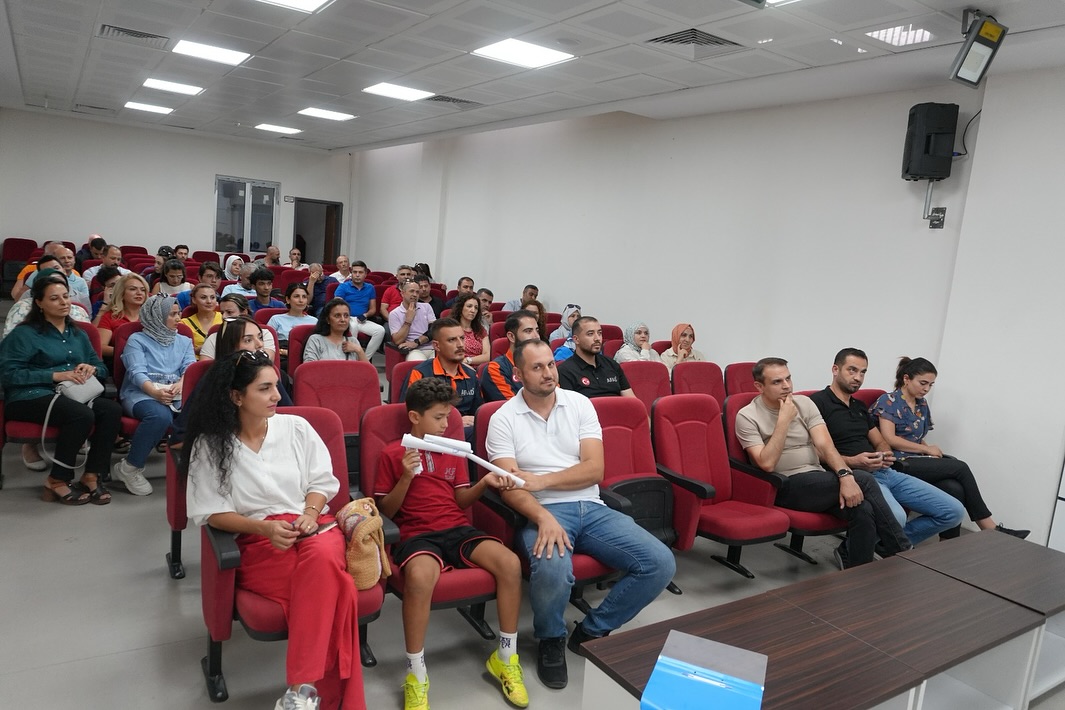 “Kahramanşehir Bilimle Şenleniyor” Tübi̇tak 4007 Bilim Şenliği Hazırlık Toplantısı Gerçekleştirildi1