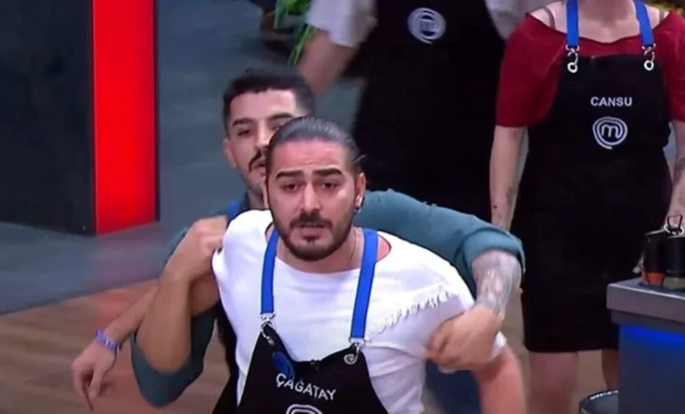 Masterchef'te Mehmet Şef Çağatay Gerilimi Arkadaşları Zor Tuttu4