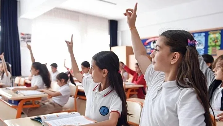 Meb Ara Tati̇l Tari̇hleri̇ 2025 2026 Kasım Ara Tatili Ne Zaman Kaç Gün Sürecek1