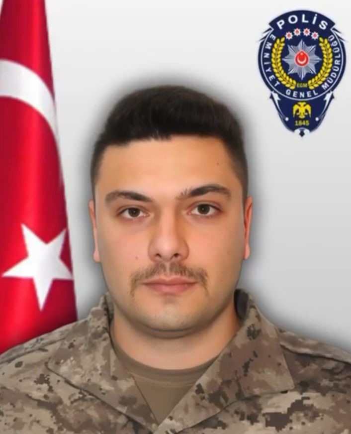 Mersin’de Şehit Düşen Kahramanmaraşlı Polis Memuru İçin Tören Düzenlendi (1)