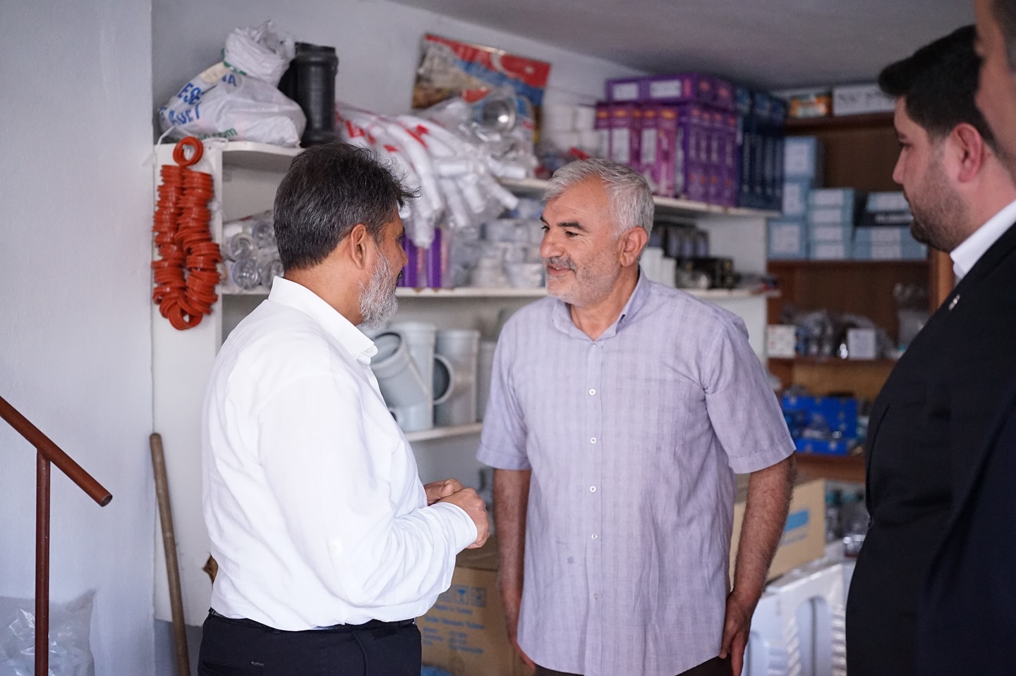 Milletvekili Debgici, Göksun’da Esnaflarla Buluştu2