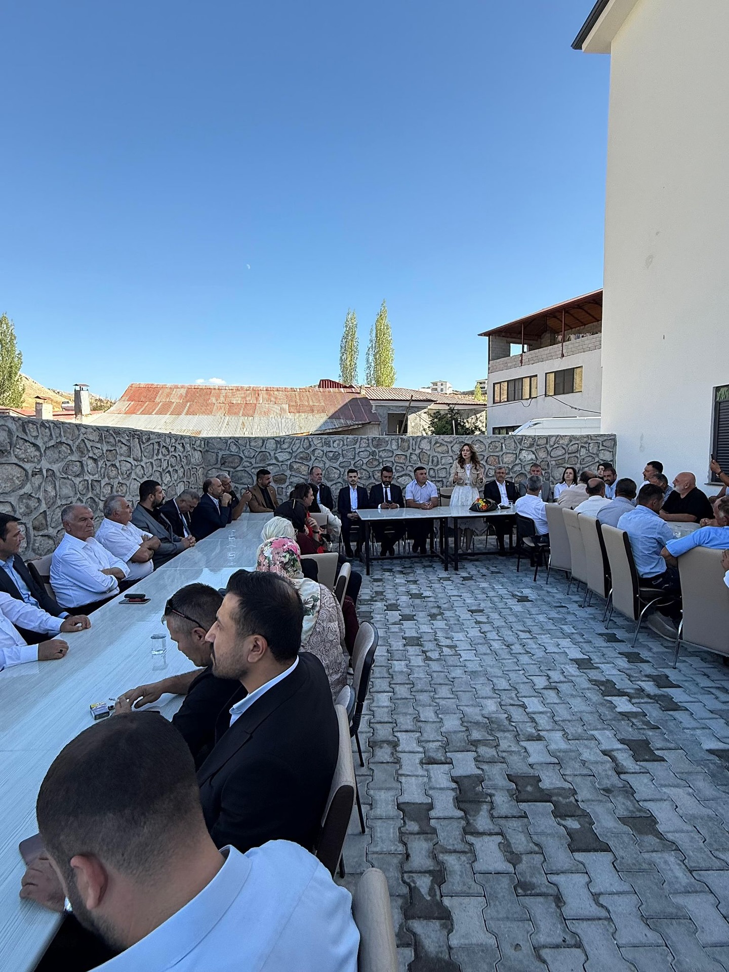 Milletvekili Dora’dan Elbistan’a Ziyaret Mahalle Mahalle Dinledi, Cemevi’ne Ziyaret Gerçekleştirdi7
