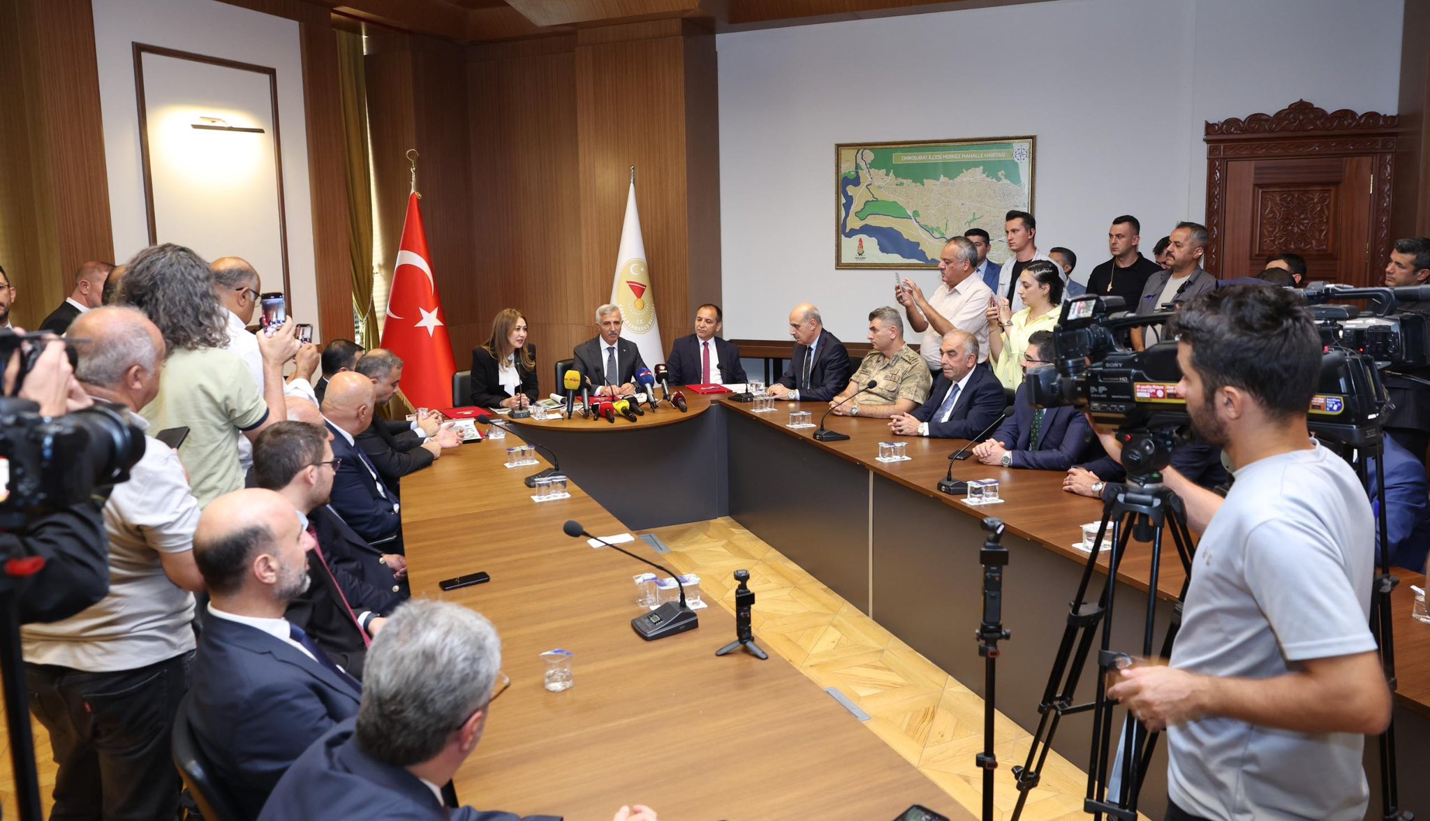 Milletvekili Karakoç Eğitime Destek Babasının Adına Okul Yaptırıyor 2