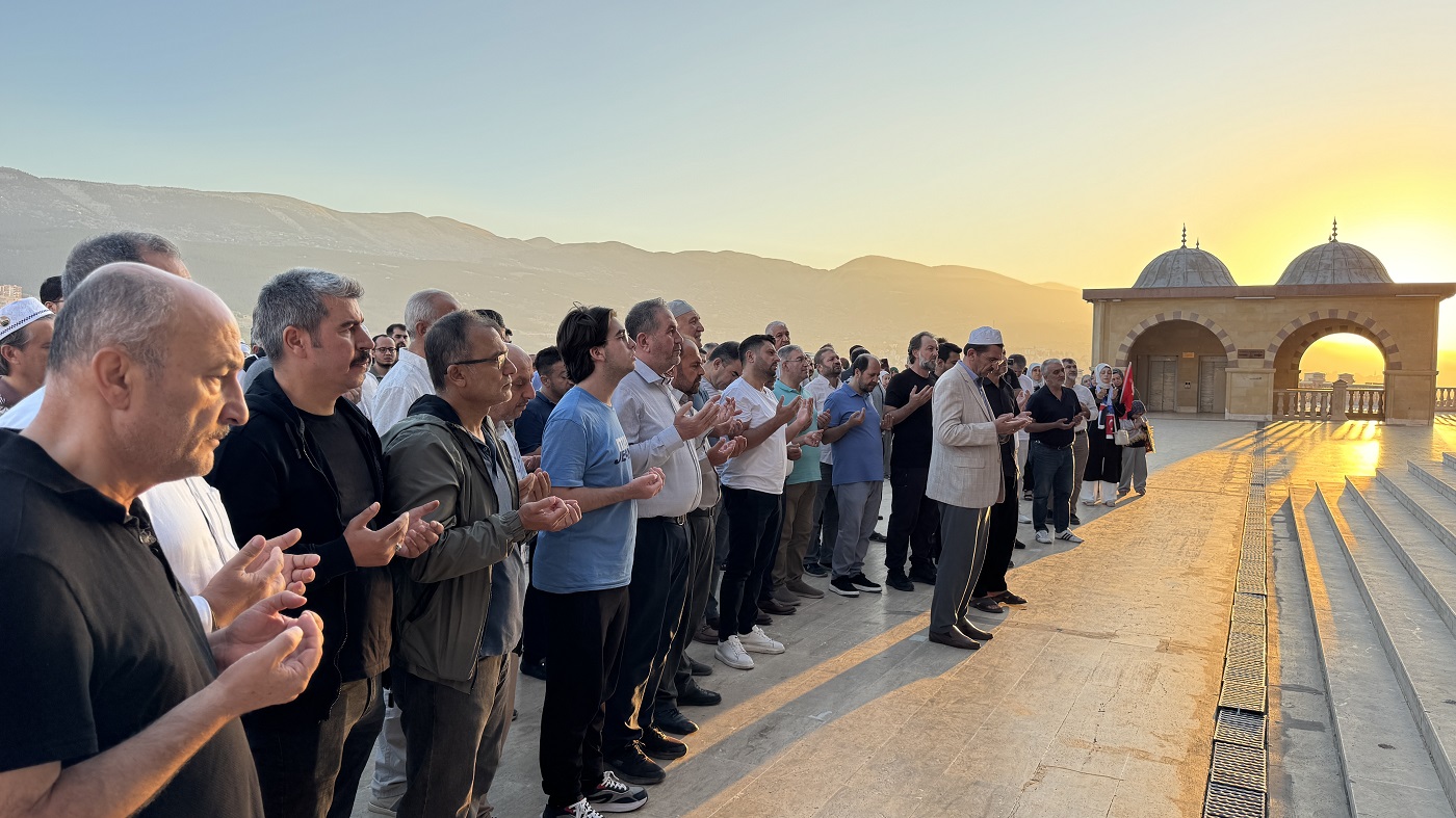 Sabah Namazında Dualar Filistin Ve Küresel Sumud Filosu İçin Yükseldi (4)