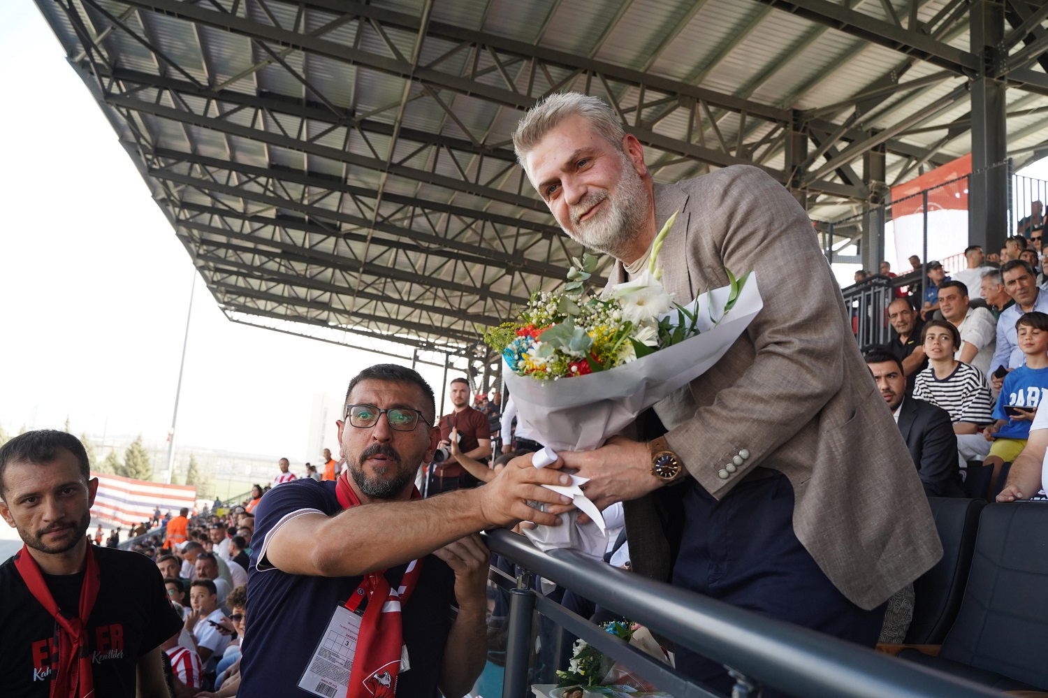 Şehrin Yeni Spor Tesisi Tamamlandı (1)