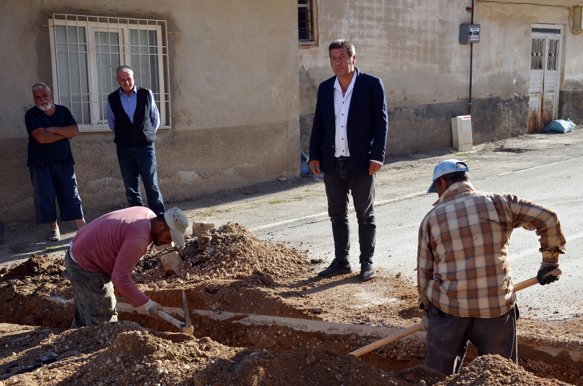 Şeref Erzurumlu Beyceğiz Mahallesi (3)-1