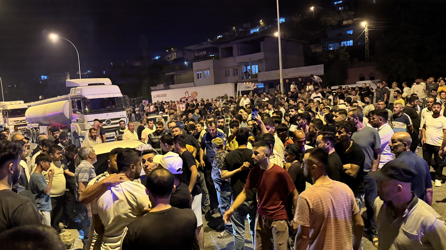 Tırın Çarptığı Genç Hayatını Kaybetti (2)