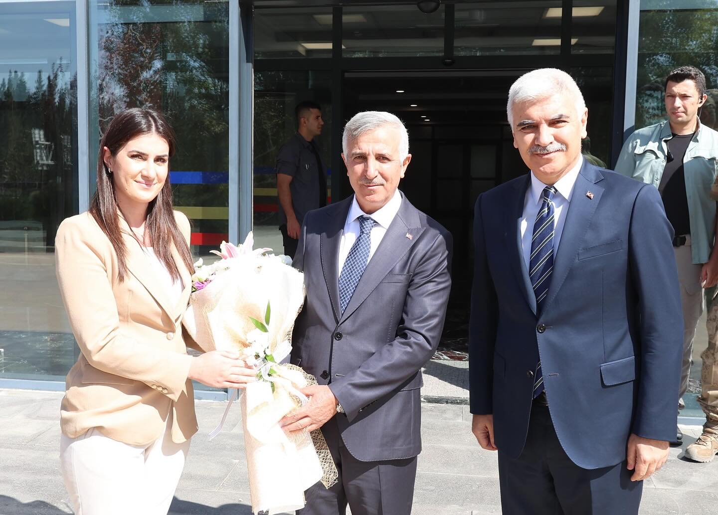 Vali Ünlüer’den İl Emniyet Müdürü Yiğit’e Hayırlı Olsun Ziyareti1