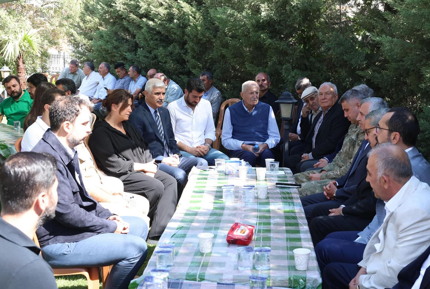 Vali Ünlüer'den Taziye Ziyareti2
