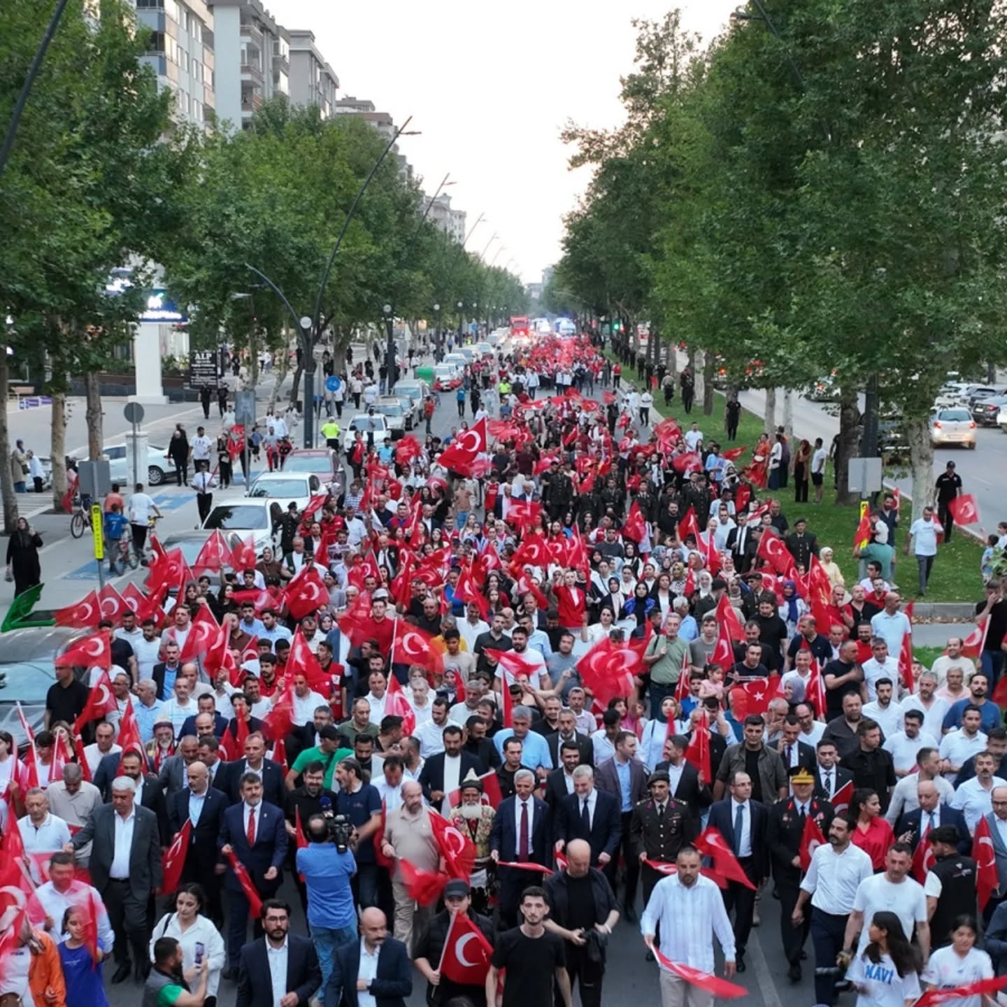 15 Temmuz’da Kahramanmaraş’ta Kortej Yürüyüşü Düzenlendi1