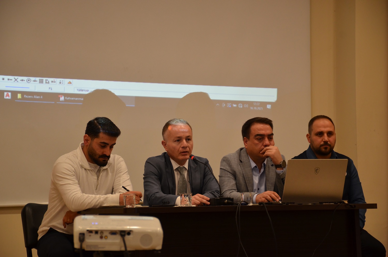 Afşin 4. Rezerv Alanı Bilgilendirme Toplantısı Düzenlendi (2)