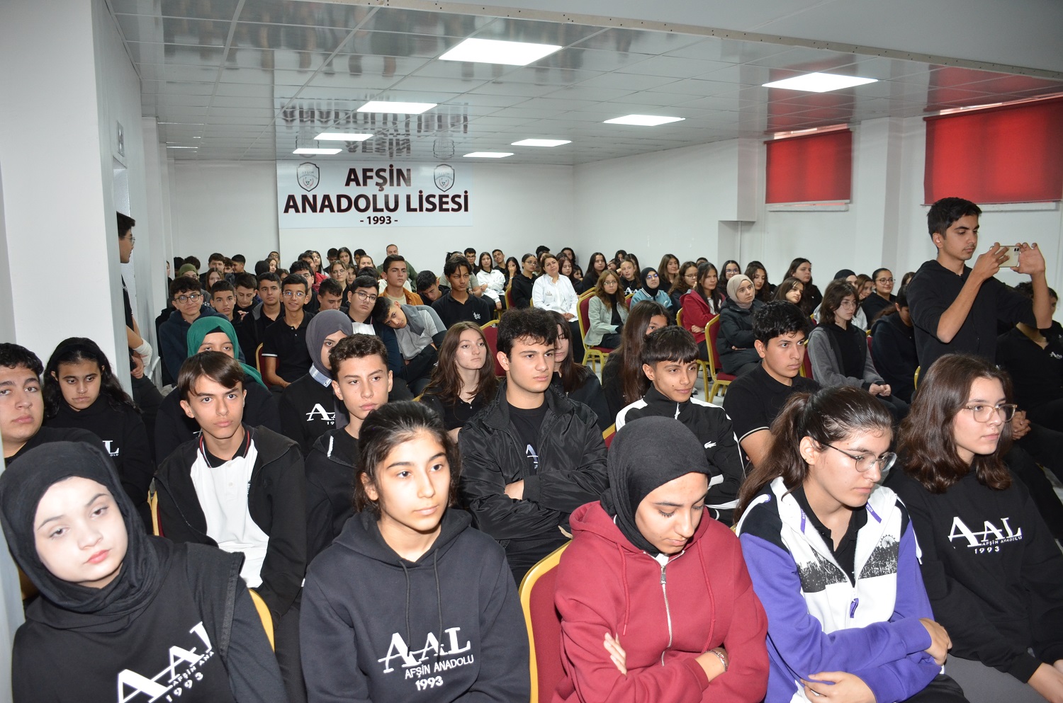 Afşin Anadolu Lisesi’nde Âşık Yener Anıldı (9)
