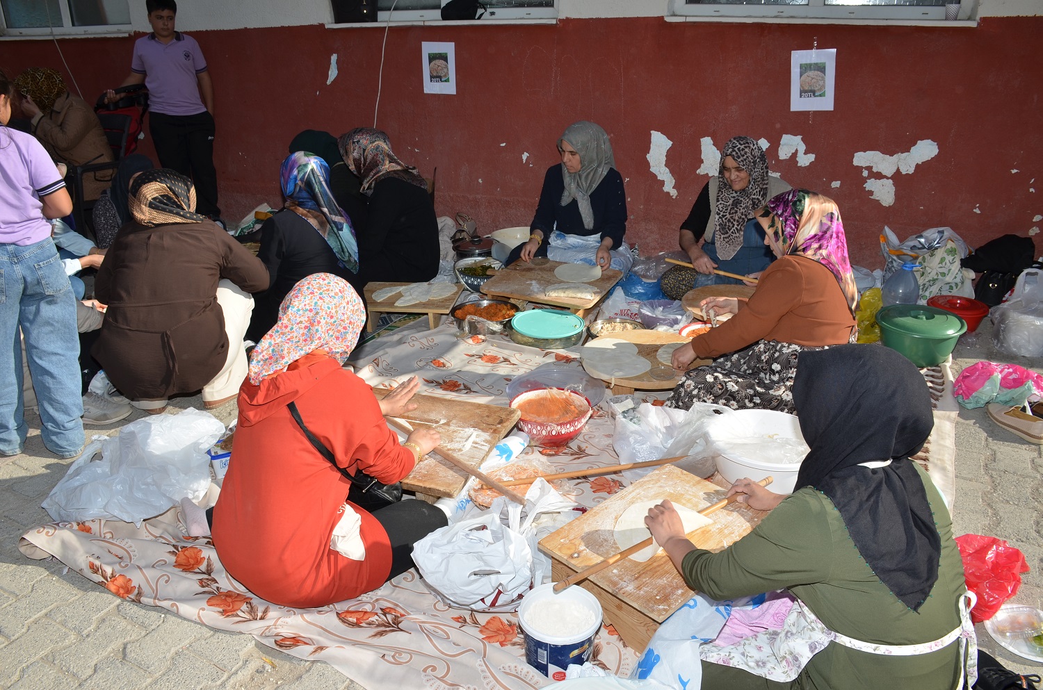 Afşin Merkez Ortaokulundan Filistin'e Destek Kermesi (13)