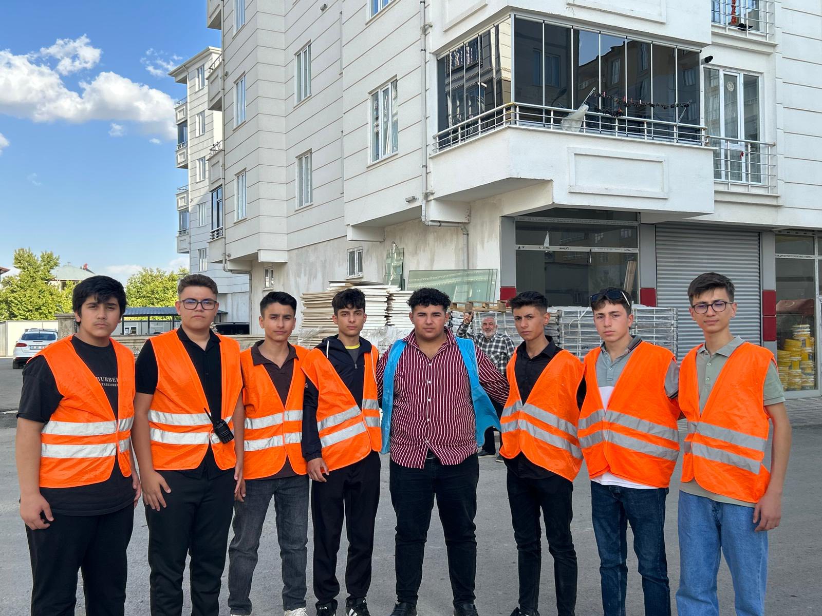 Afşin Ülkü Ocakları'ndan Sokak Hayvanlarına Mama Ve Su Desteği (3)