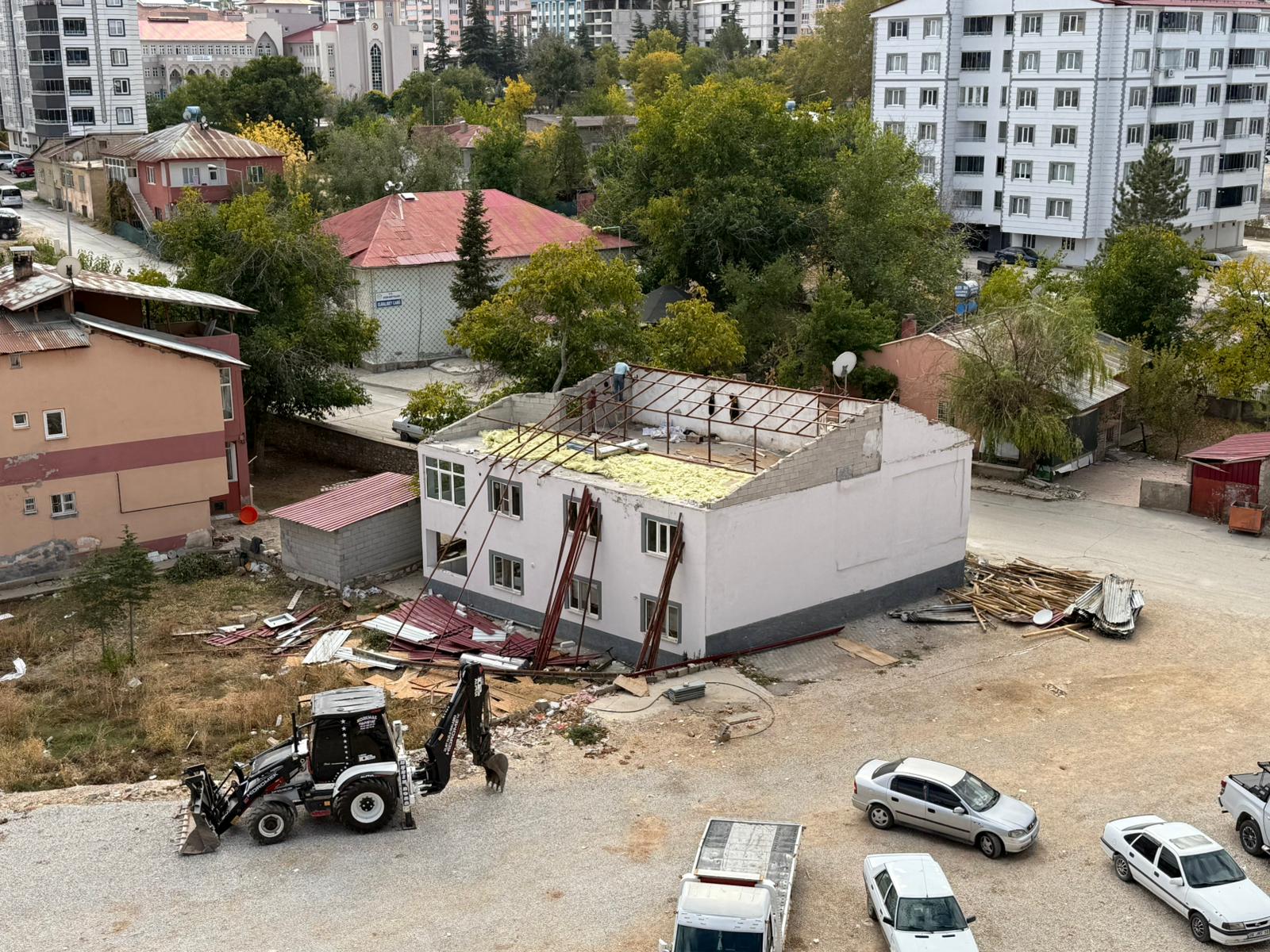 Afşin’de 4. Rezerv Alanında Taşınmalar Başladı4