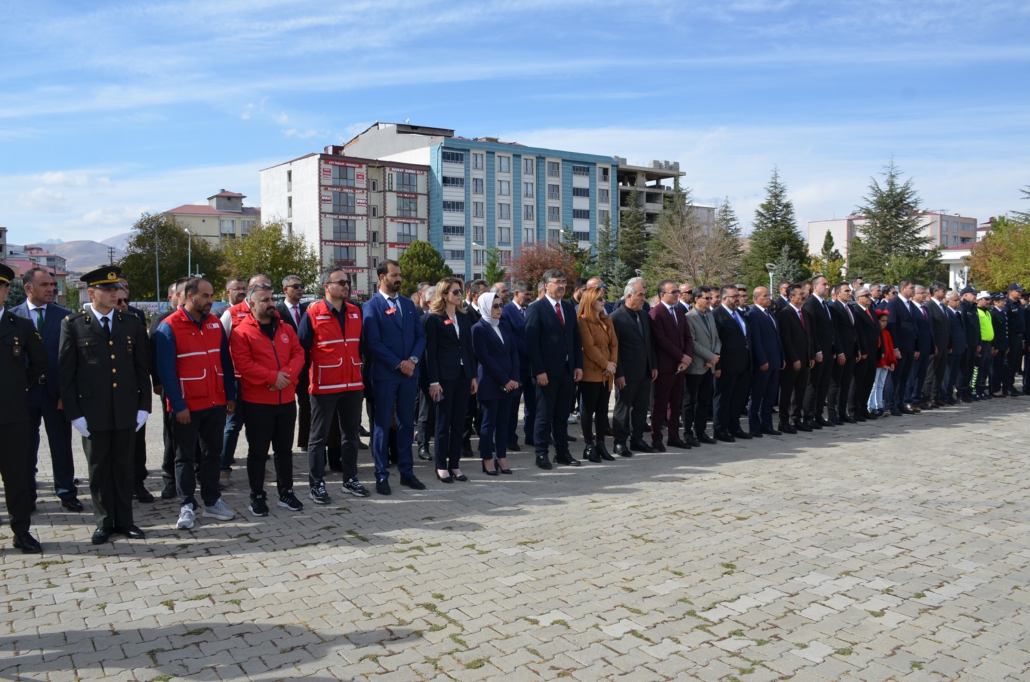 Afşin’de Çelenk Sunma Töreni Düzenlendi (8)-1