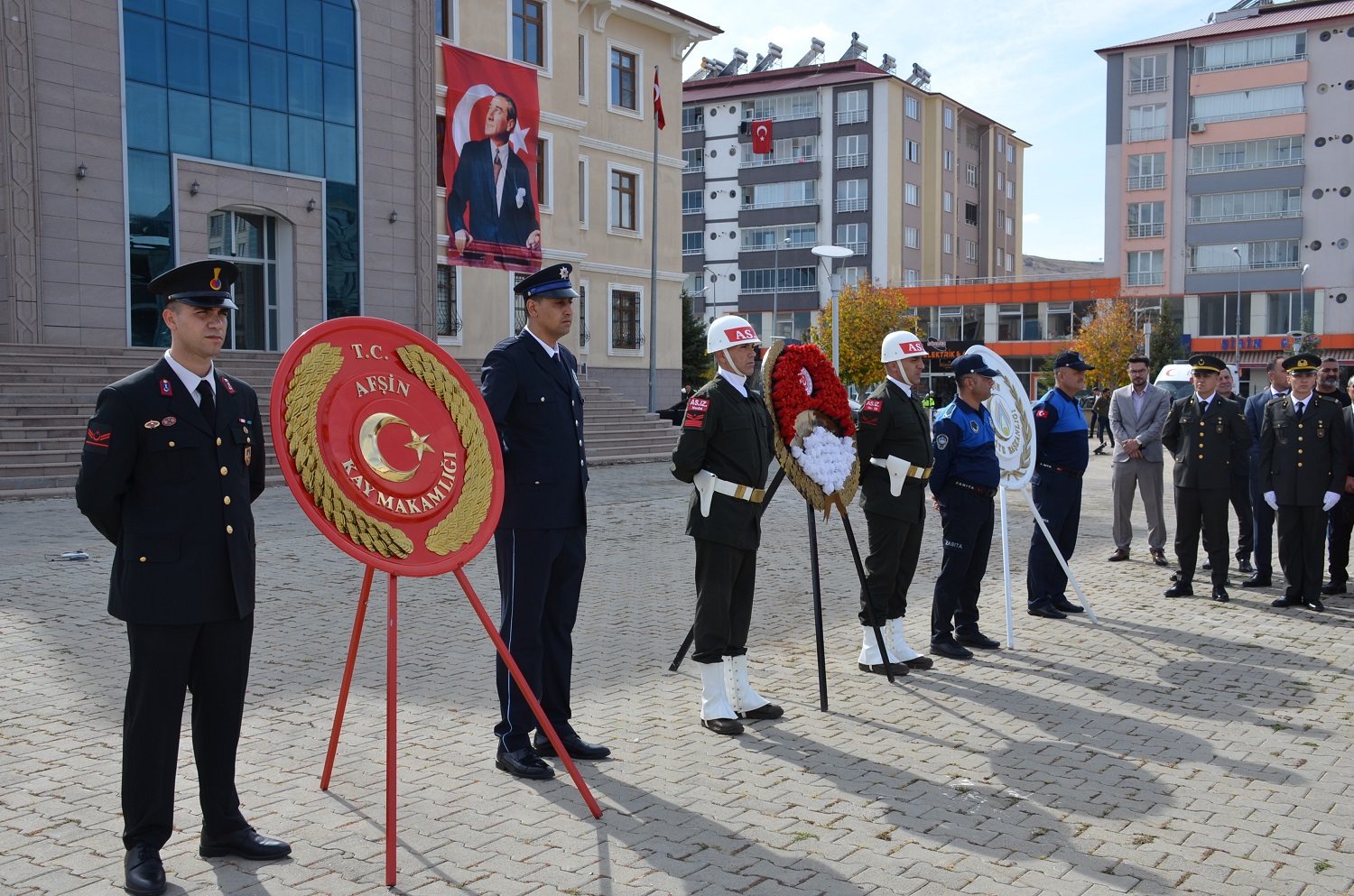 Afşin’de Çelenk Sunma Töreni Düzenlendi (9)-1