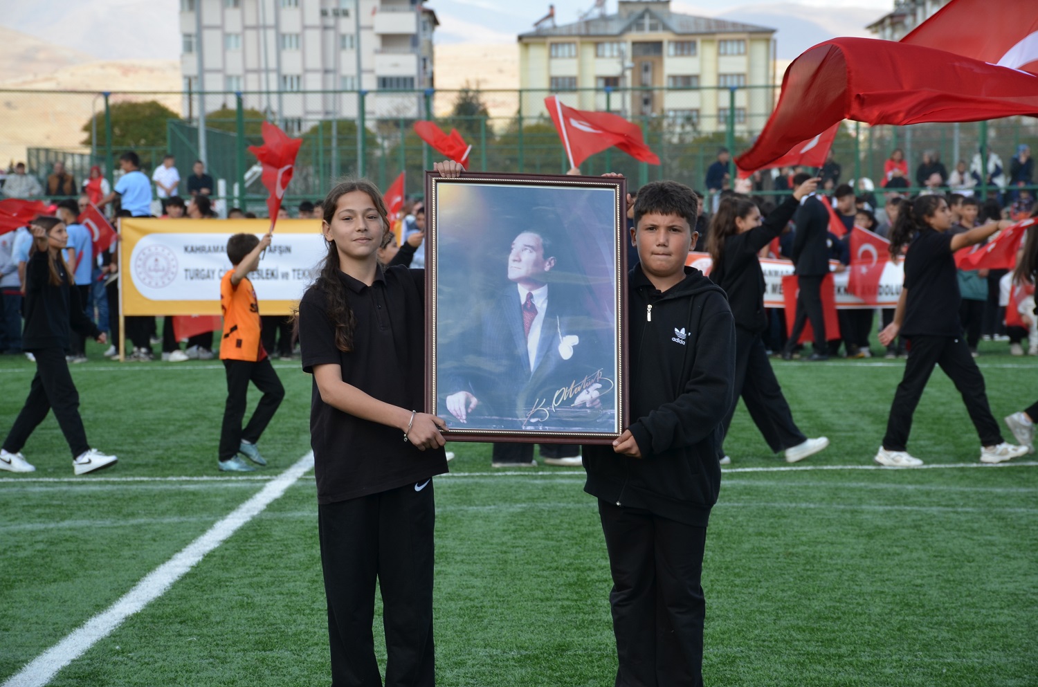 Afşin'de Cumhuriyetin 102.Yılı Çoşkuyla Kutlandı (40)