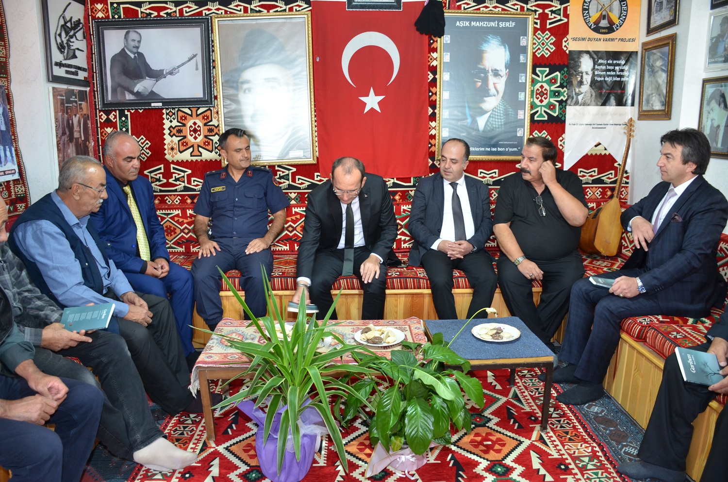 Afşin’de “Gariban” Kitabının Tanıtımı Yapıldı (19)