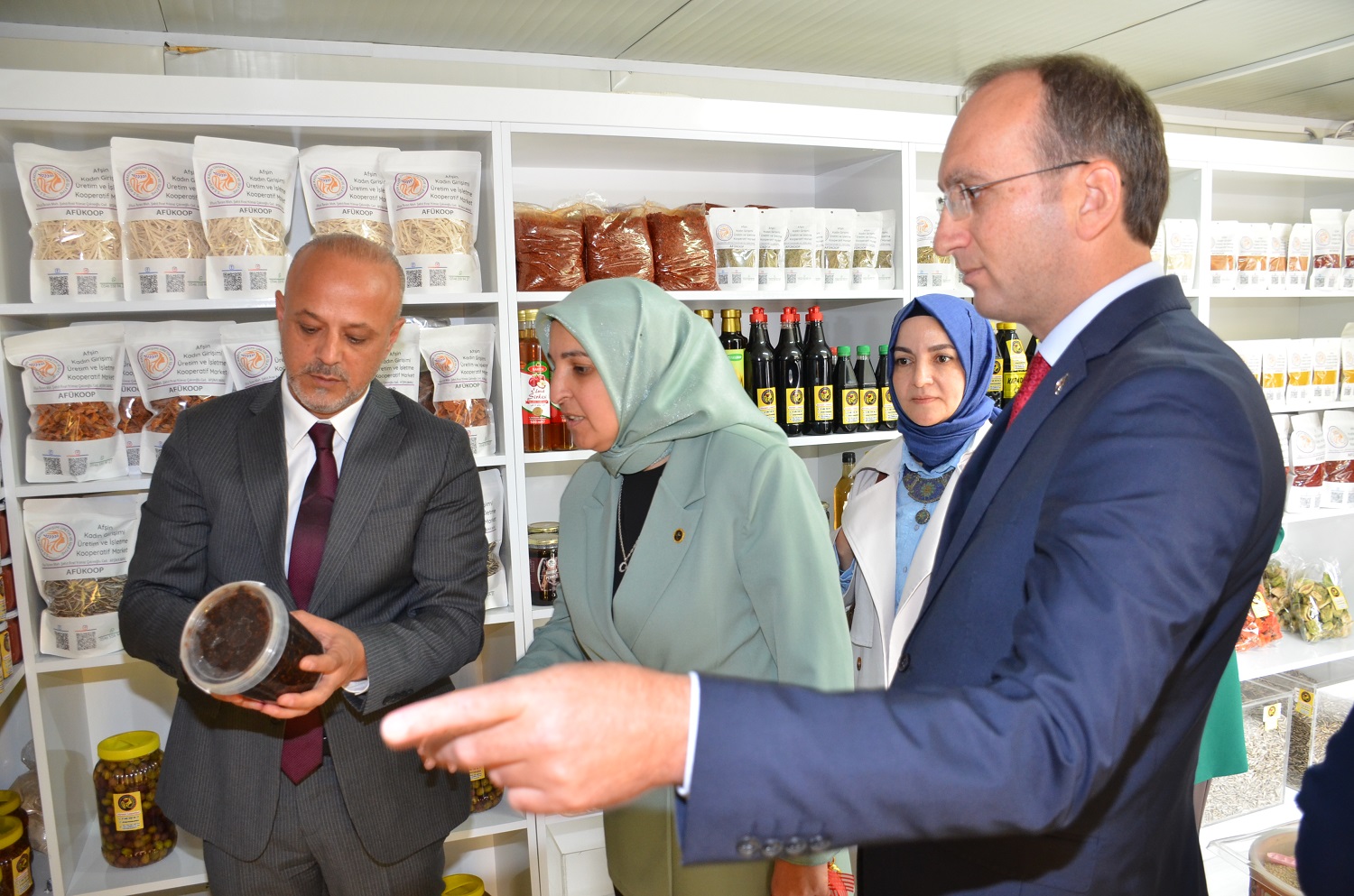 Afşin’de Kadın Girişimi Üretim Ve İşletmesi Açıldı (18)